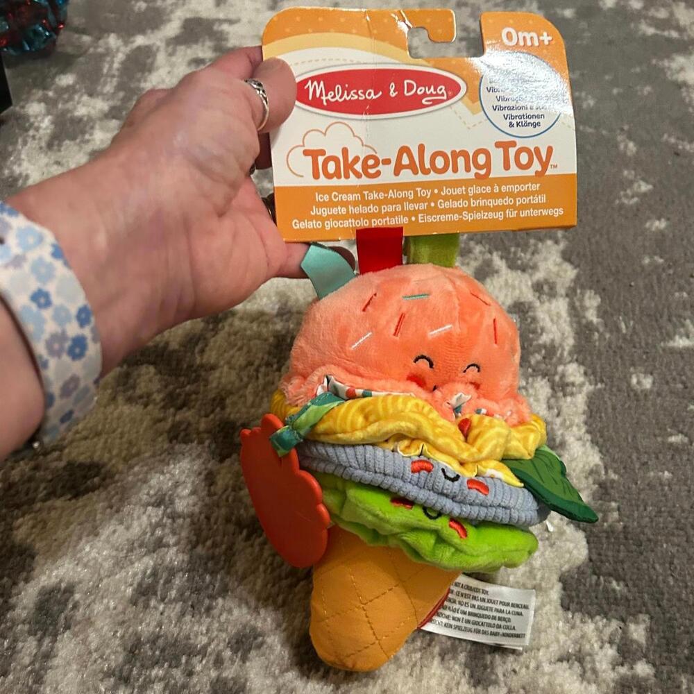 Melissa & Doug Ice Cream Take Along Clip On Infant Toy (NWT)